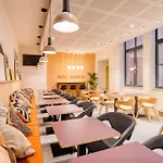 Alma Grand Place Hotel