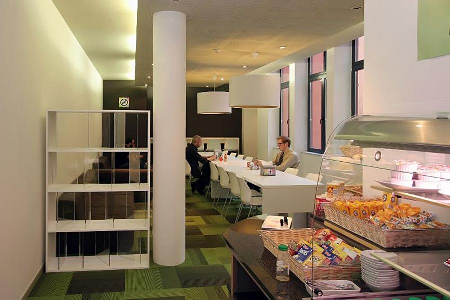 Alma Grand Place Hotel 3*